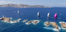 Die Reichen und die Schönen (Schiffe) vor der Costa Smeralda/Sardinien © Borlenghi