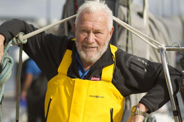 Cooler geht's gar nimmermehr: Robin Knox-Johnston, der dienstälteste Teilnehmer der Route du Rhum © Henri Lloyd