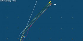Kurz nachdem Vestas auf das Riff gelaufen ist, bricht Mapfre aus der Führungsposition nach Osten aus. Kurz nachdem Vestas auf das Riff gelaufen ist, bricht Mapfre aus der Führungsposition nach Osten aus.