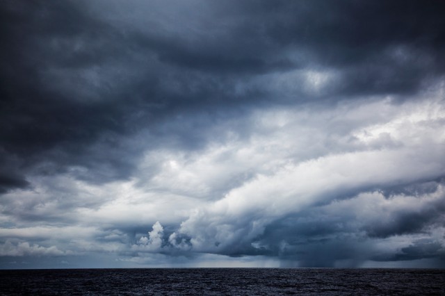 Faszinierende Woklengebilde auf dem Weg nach Neuseeland. © Amory Ross / Team Alvimedica / Volvo Ocean Race Faszinierende Woklengebilde auf dem Weg nach Neuseeland. © Amory Ross / Team Alvimedica / Volvo Ocean Race