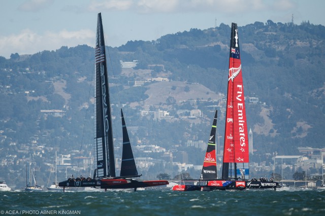 Nach dem knapp verlorenen Cupfinale 2013, als Emirates Team New Zealand nach einem umstrittenen Ruhetag den Faden verlor, steht auch der Teamchef in der Kritik. Foto: Abner Kingman/ACEA Nach dem knapp verlorenen Cupfinale 2013, als Emirates Team New Zealand nach einem umstrittenen Ruhetag den Faden verlor, steht auch der Teamchef in der Kritik. Foto: Abner Kingman/ACEA