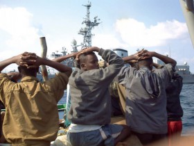 Westafrikanische Staaten wie Guinea und Ghana haben Somalia in Sachen “Piraterie” mittlerweile den Rang abgelaufen. © nato archiv Piraten