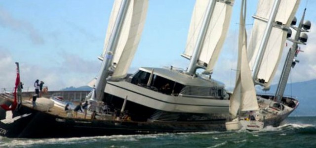 Zwischefall:Die Mega Yacht Maltese Falcon kollidierte vor einiger Zeit mit einem 40 Fußer. © Peter Lyons Zwischefall:Die Mega Yacht Maltese Falcon kollidierte vor einiger Zeit mit einem 40 Fußer. © Peter Lyons