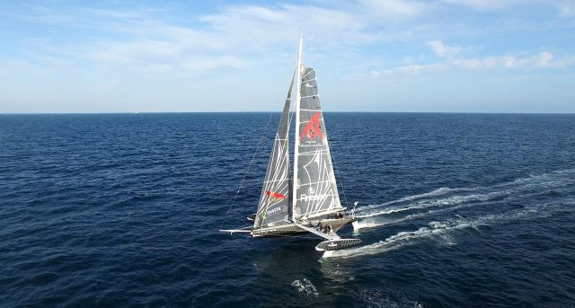 Ein Trimaran für Rekorde: Hydroptère © hydroptere Hydroptère, Trans-Pac