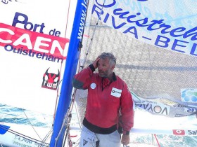Weltumseglung, Yvan Bourgnon, Strandkat