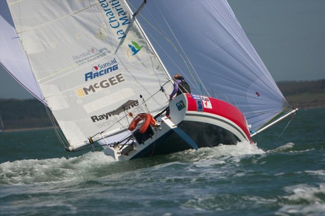 Dafür sind die Minis bekannt: Hoffnungslos übertakelt auf die Reach-Kurse und dann lange Strecken gen Westen heizen © classe mini Mini transat, mini 6.50