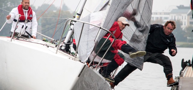 Alsterglocke, fliegender Wechsel, Traditionsregatta