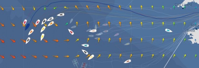 Safran ist umgedreht Richtung Brest, aber “Banque Populaire” (blau) segelt als bester Foiler noch mit um den Sieg da wo es weh tut. Transat Jacques Vabre