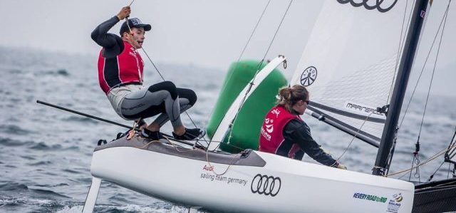 Paul Kohlhoff zeigt filigrane Beinarbeit beim Abfallen an der Luvtonne. © Pedro Martinez / Sailing Energy Kohlhoff Werner