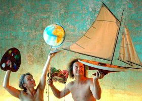 Cruising, Clowns, Afrika