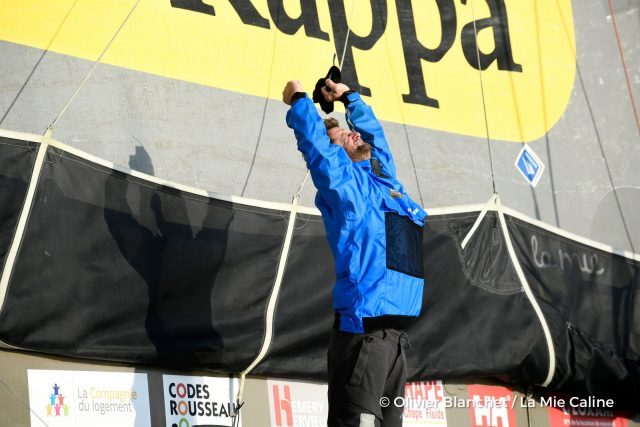 Zum Dritten Mal hintereinander in den Top Ten gefinisht – Grund genug, ziemlich zufrieden mit sich selbst zu sein © vendée globe Arnaud Boissieres, Vendée Globe, Rang 10