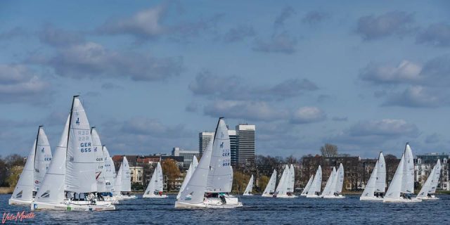 Kurz nach dem Start. © Sven Jürgensen /Vela Mente J/70