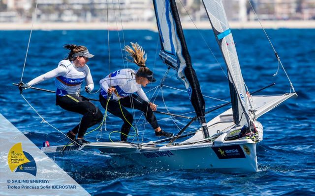 49er FX Action in der Bucht von Palma. © Sailing Energy