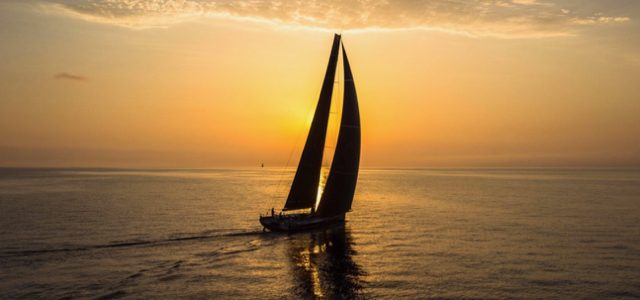 Giraglia, Maxi Yacht, Momo