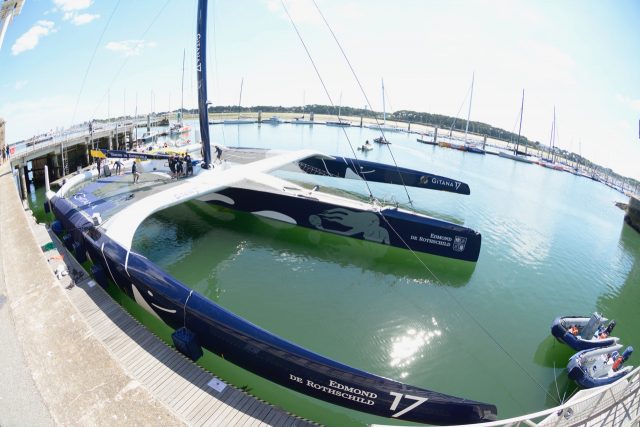 Gitana; Ultim, trimaran