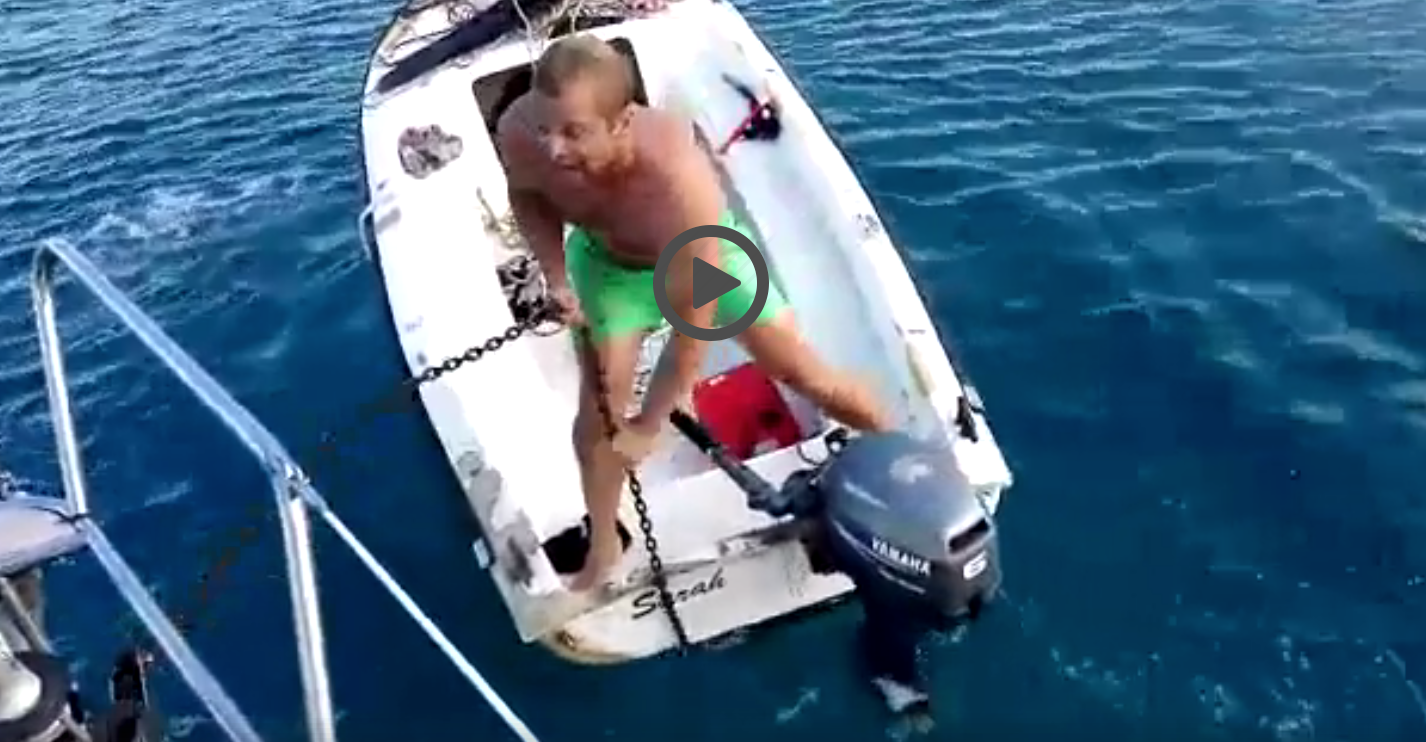 Der Kroate lichtet gegen Widerstand den Anker und schleppt die Yacht weg (Klicken für Direktlink zum Video) Kroatien, Mooring