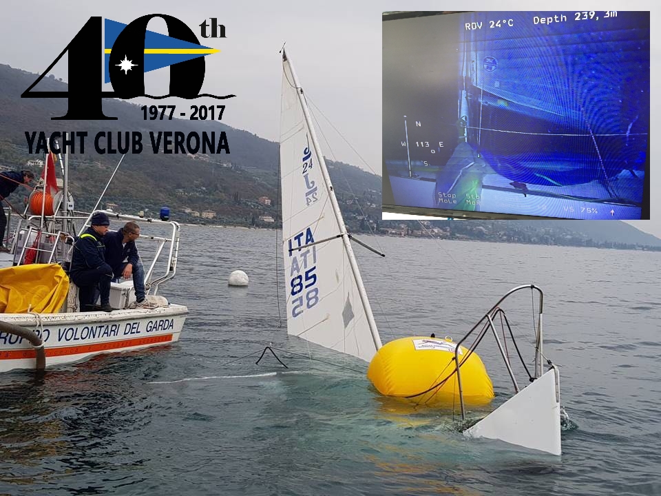 Das Großsegel steht noch perfekt nach vier Monaten unter Wasser. © Gruppo Volontari Del Garda J/24 Untergang