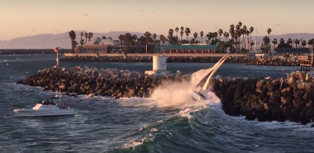 Strandung, Redondo Beach