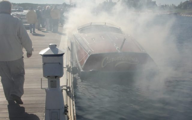 Wenn man solch teuren Boote beim Bojenlegen schrottet, rechnet sich die MarkSetBot erst recht © marksetbot Roboter Boje
