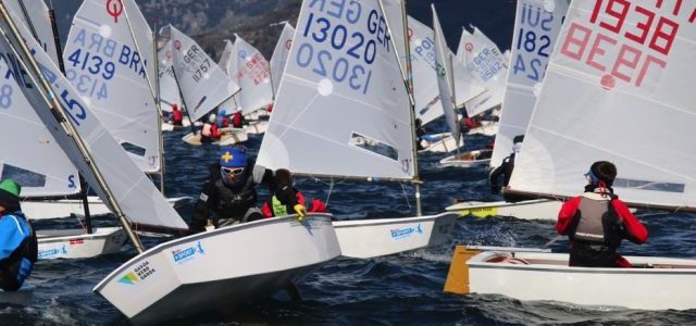 segelboot regatta um die welt