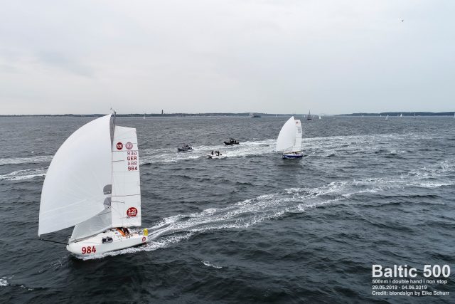 Erste Regatta und gleich kernig vorneweg: Der Trans Ocean-Vector-Mini mit Oster/Tessloff an der Pinne © blondsign Schurr/baltic 500 Baltic 500, Oliver Tessloff, Mini