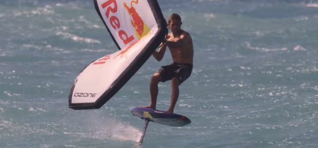 Wingsurfer