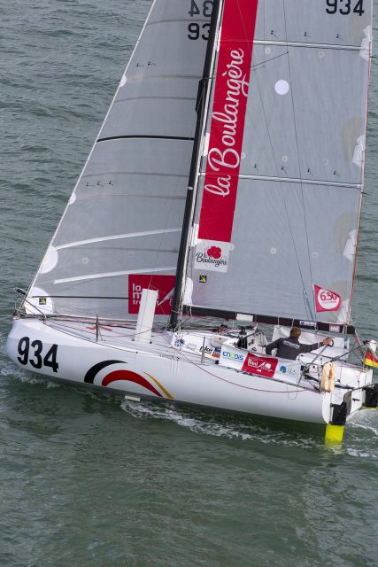 Das Boot war beim letzten Mal unter Jörg Riechers schon Zweite – wie weit nach vorne wird es Bogacki diesmal schaffen? © mini-transat / breschi