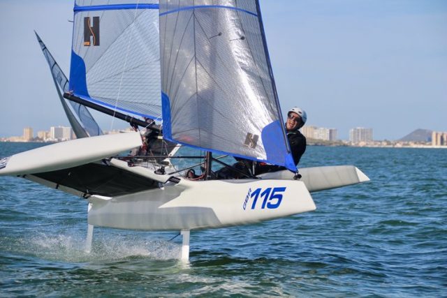 F101 © Foiling World