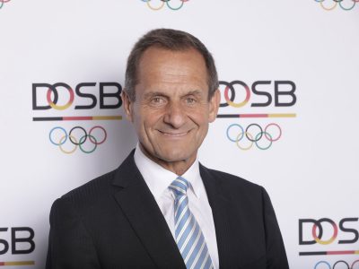 Der DOSB unter Führung seiner Präsidenten Alfons Hörmann hat sich mit den zehn Leitplanken des DOSB auch dazu verpflichtet, derzeit keinen Wettkampfsport zu betreiben. Foto: DOSB