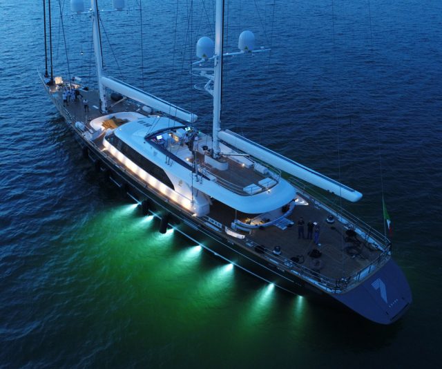 Ketsch “Seven” © perini navi