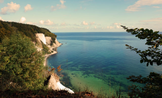 Der Königsstuhl ist das Wahrzeichen der Insel Rügen © Sascha Lichtenstein, Unsplash