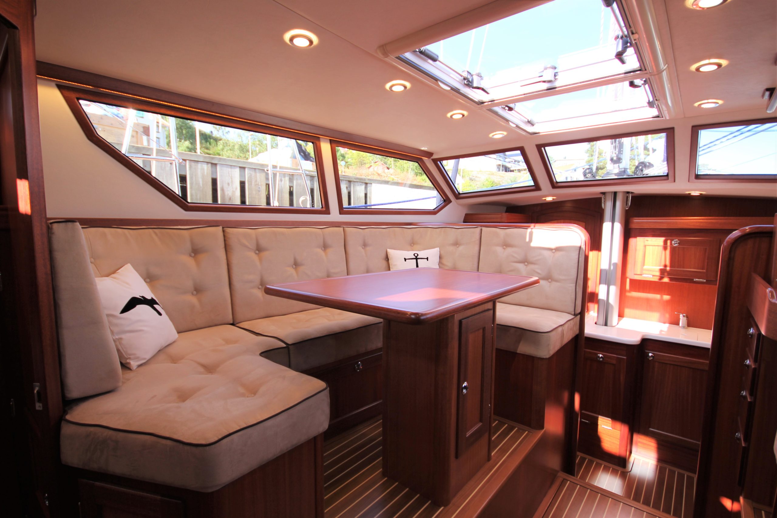 © CR Yachts