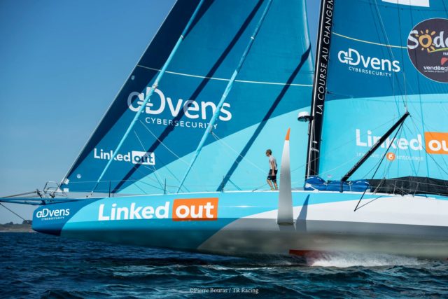So gemütlich spazierengehen wird derzeit wohl kaum möglich sein auf den IMOCA © bouras/TR Racing