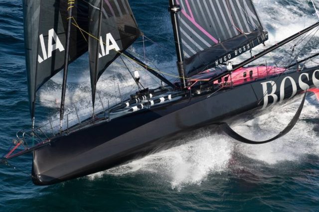 Hugo Boss mit ihren geschwungenen Flügeln – aber auch mit Karbon im Rumpf bis zum Abwinken © ATR