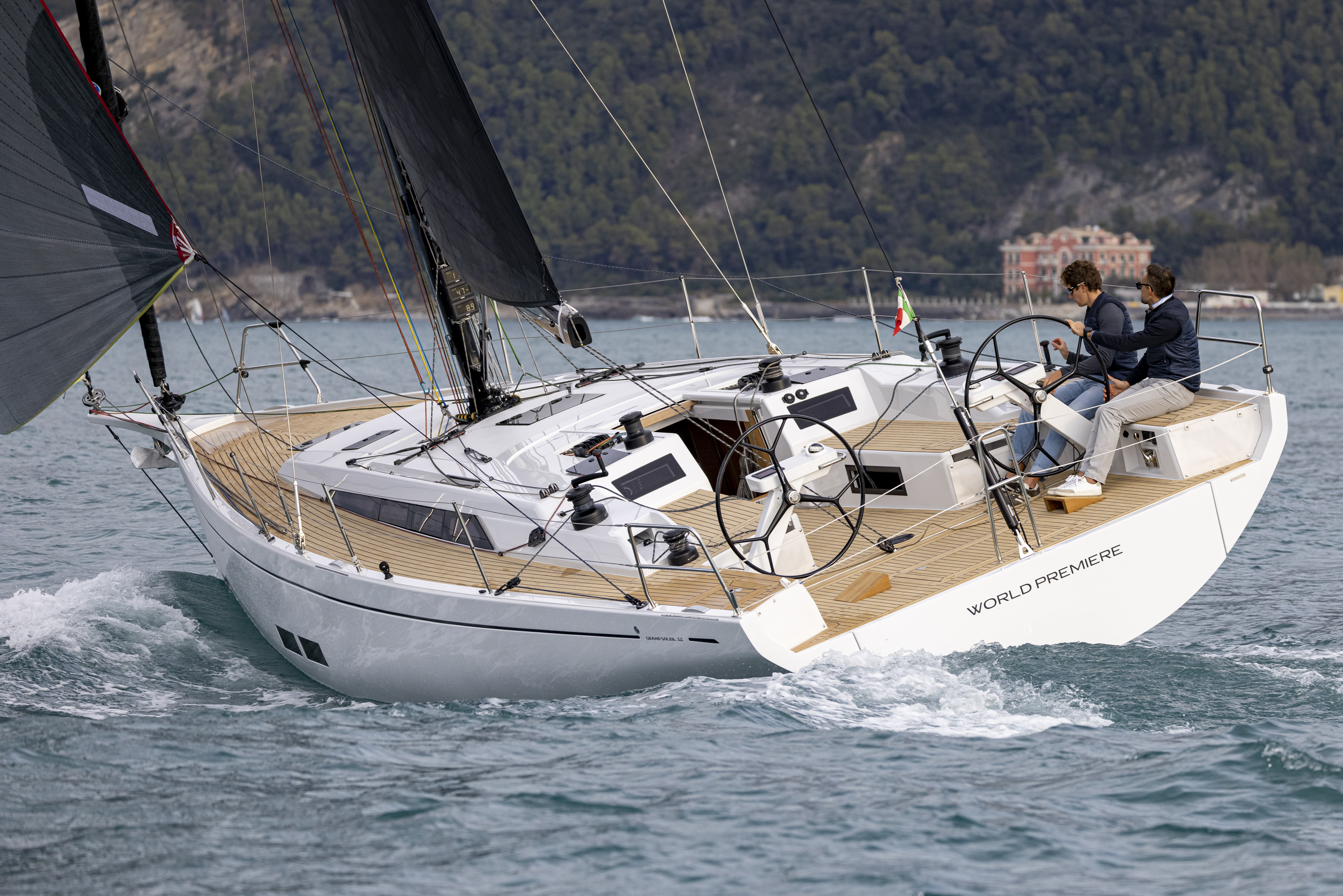 Grand Soleil 44 Performance © Cantiere del Pardo, Carlo Borlenghi