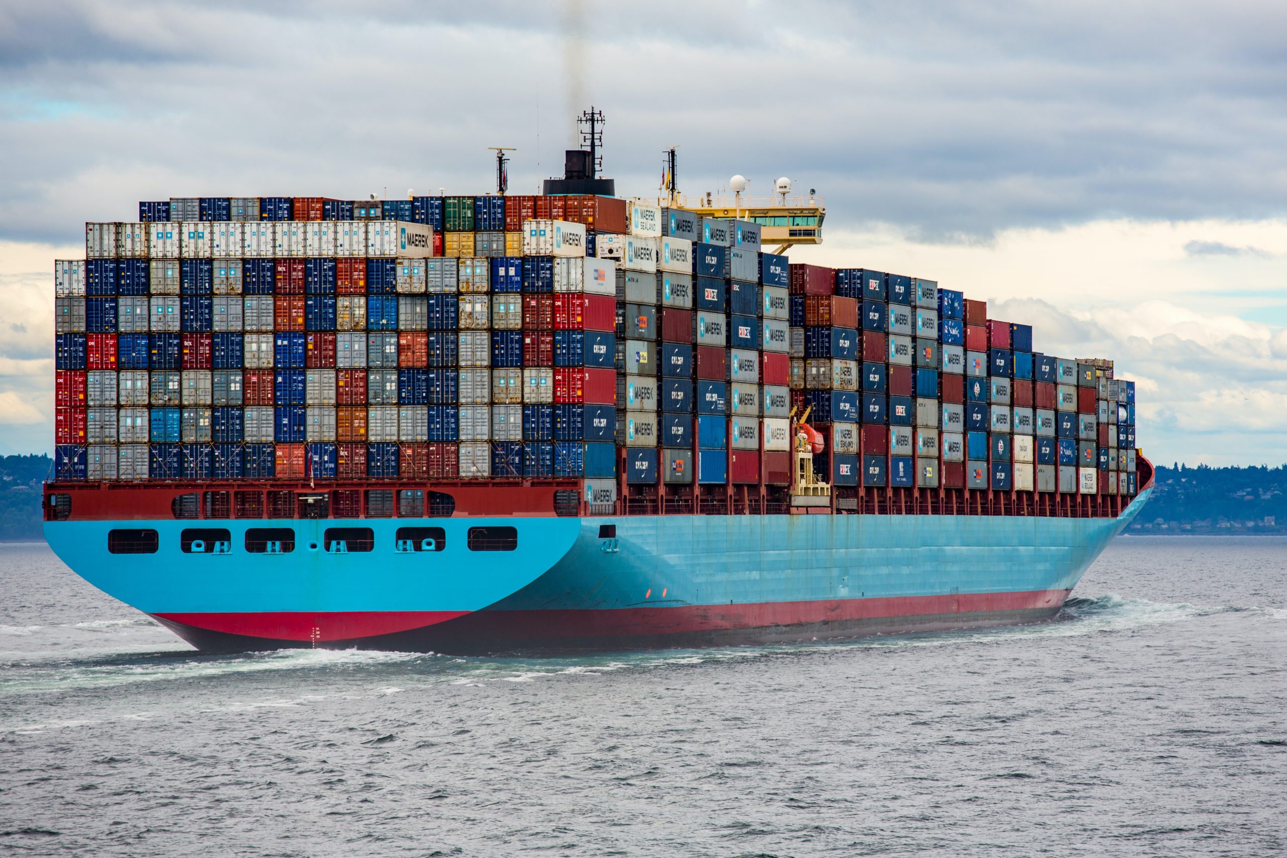 Hat ein Containerschiff auf der Nordsee Ladung verloren? (Symbolbild) © Ian Taylor, Unsplash