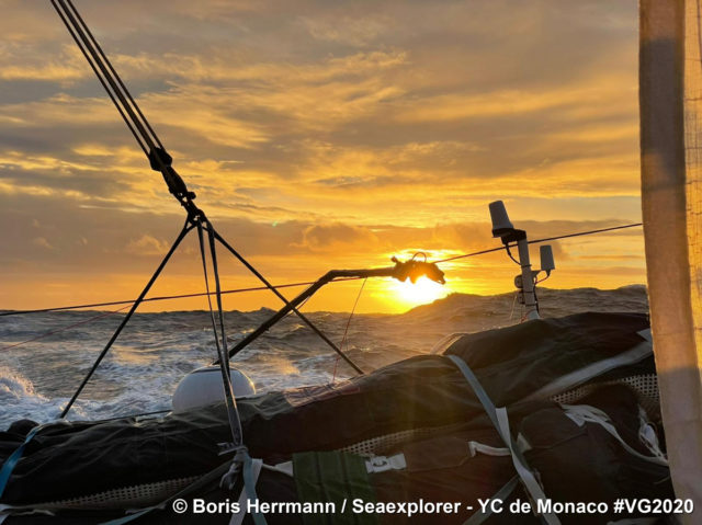Sonnenuntergang im Southern Ocean. © Boris Herrmann / Seaexplorer – YC de Monaco