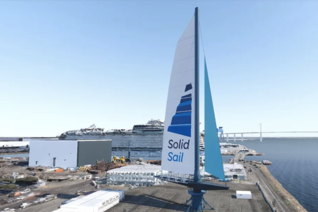 Solid Sail an 95 m- Mast “auf dem Trockenen” © chantiers Atlantique