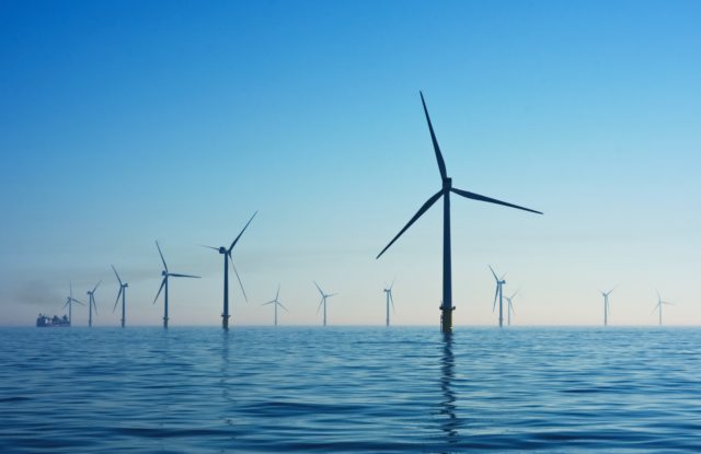 Windpark vor England. Bild: Nicholas Doherty/Unsplash