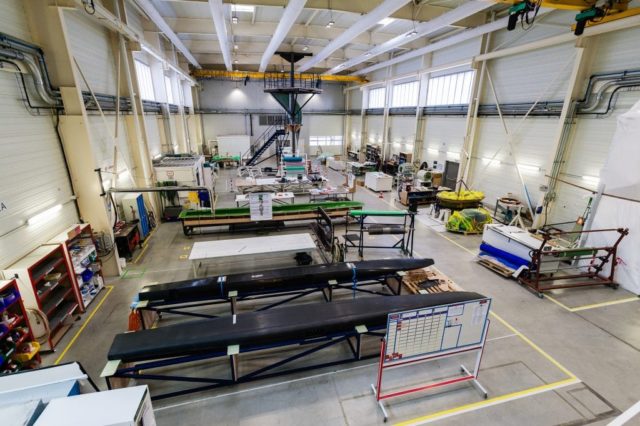 2016 hat Multiplast diese neue Halle für Industrieaufträge wie etwa von Thalys sowie ein neues Bürogebäude eingeweiht Bild © Jan Maas