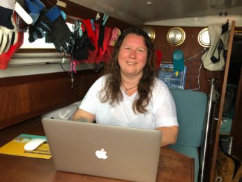 Jasmin Conrad ist vor zwei Jahren vom Home Office ins Boat Office gewechselt