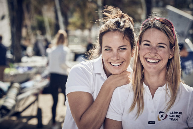 Hatten trotz der Schrecksekunde gut Lachen: Tine Lutz (rechts) und Susann Beucke. Archiv-Foto: Lars Wehrmann/DSV