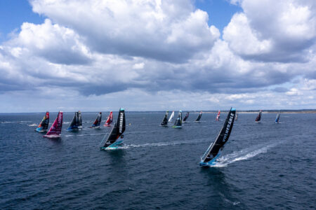 Défi Azimut IMOCA: Boris Herrmann mit gutem Start – Amerikanerin Cole Brauer mit an Bord