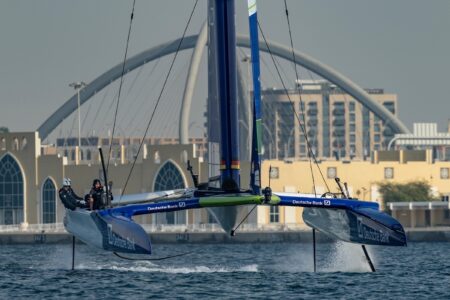 SailGP Auftakt in Dubai: ZDF überträgt Sa/So live ab 11 Uhr – Erik Heil über den Saisonstart