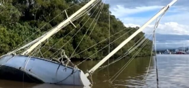 Vandalismus oder nicht? Australische Jugendgang versenkt Yacht – „hat Spaß gemacht“.
