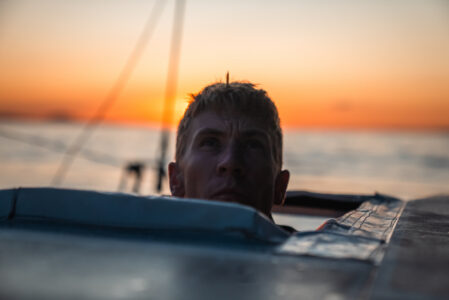 IMOCA Course des Caps: Im Higspeed-Modus fliegt Ruyant heran – Podium für Malizia möglich