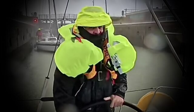 Rettungsweste