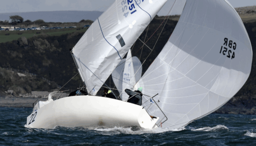 Einblick in eine Patenthalse unter Spinnaker: Auch den Besten passiert es