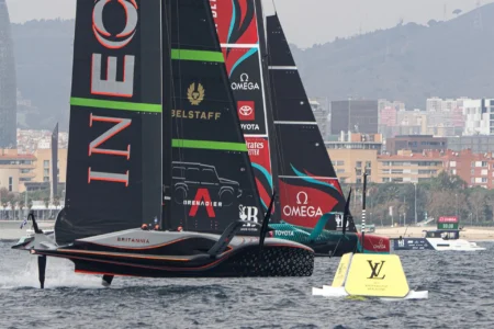 38. America’s Cup: Eine Frau, keine Radfahrer und Neubauten – Darf Burling für Luna Rossa steuern?