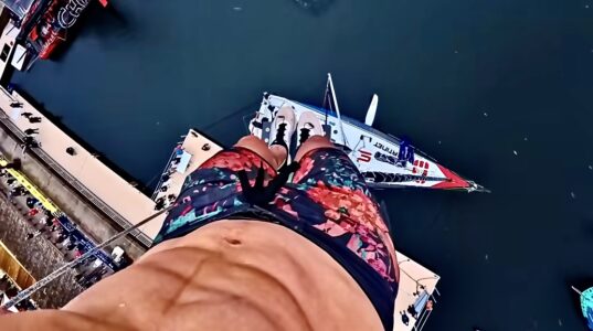 Sprung vom IMOCA-Mast: Warum sich Jérémy Nicollin aus 27 Metern Höhe von der ex Malizia stürzt